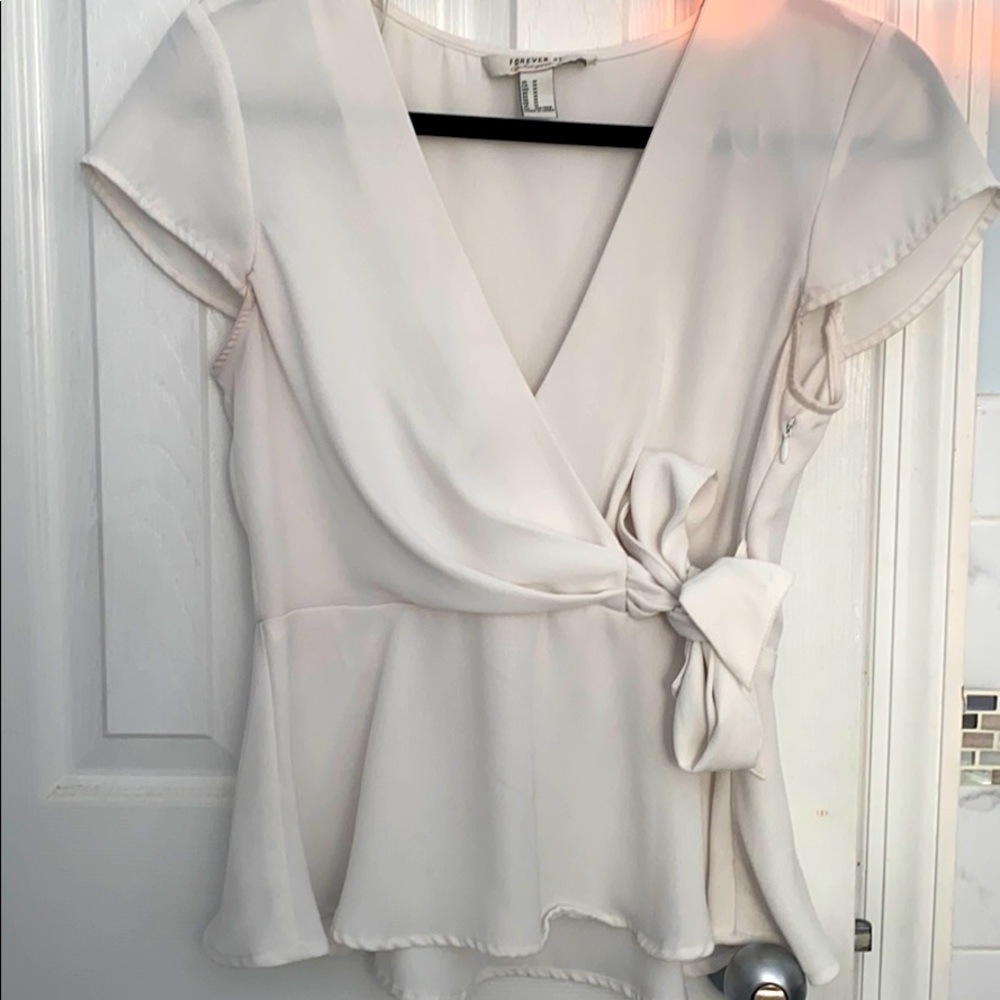 Forever 21 peplum top size m